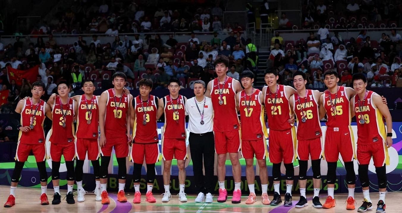 根据这一则, 万美元 根据这一则, 万美元