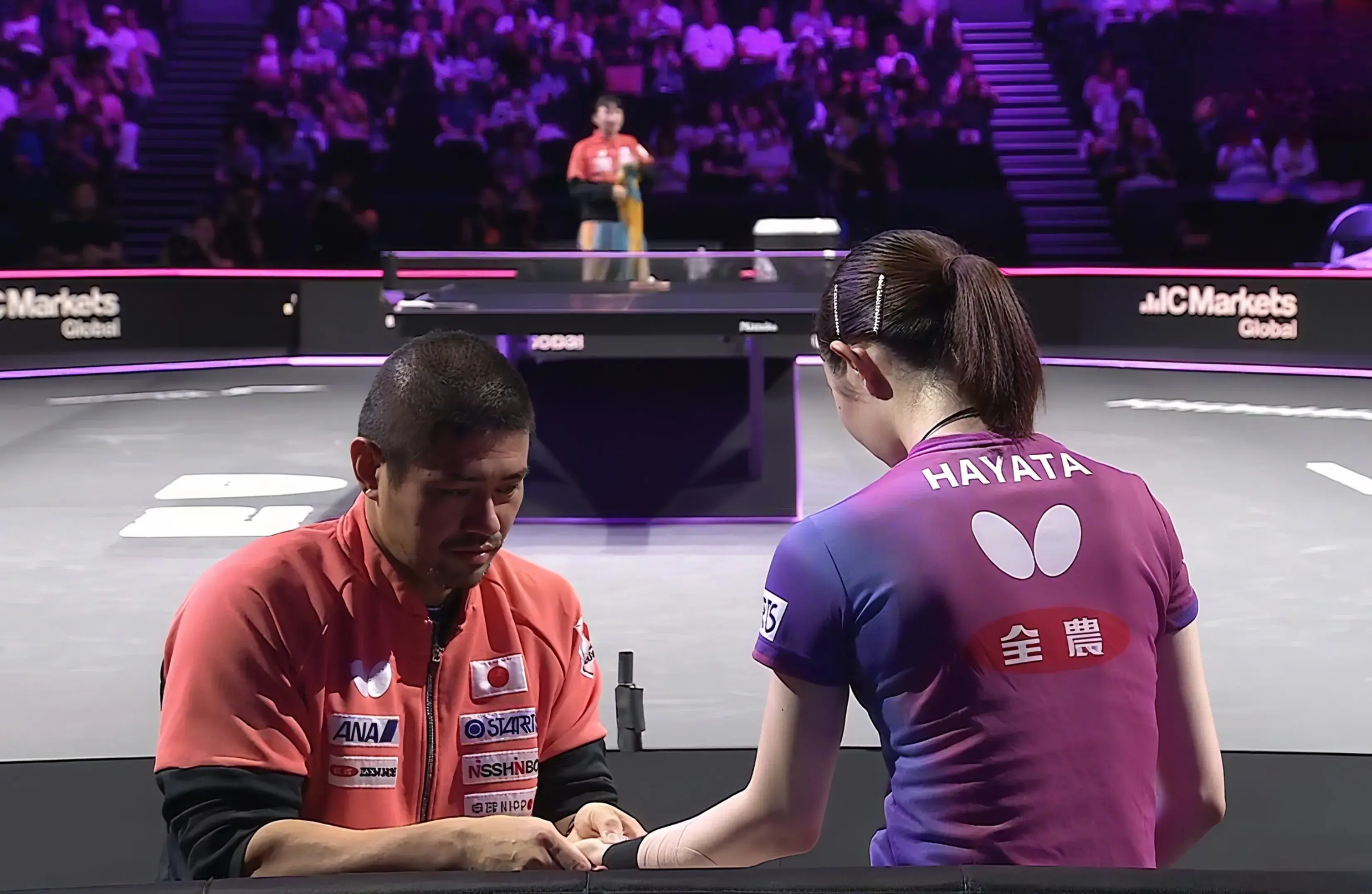 娜医疗暂停, 竞技体育就