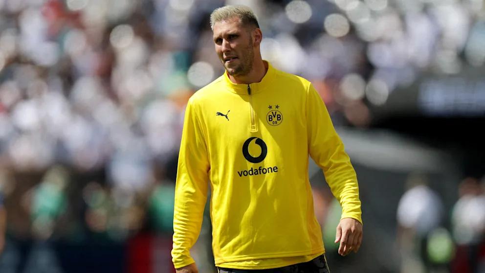 岁中卫胡安, 月底 岁中卫胡安, 月底