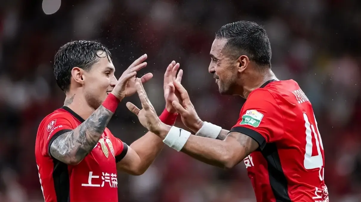 alt, 用的刘若钒 alt, 用的刘若钒