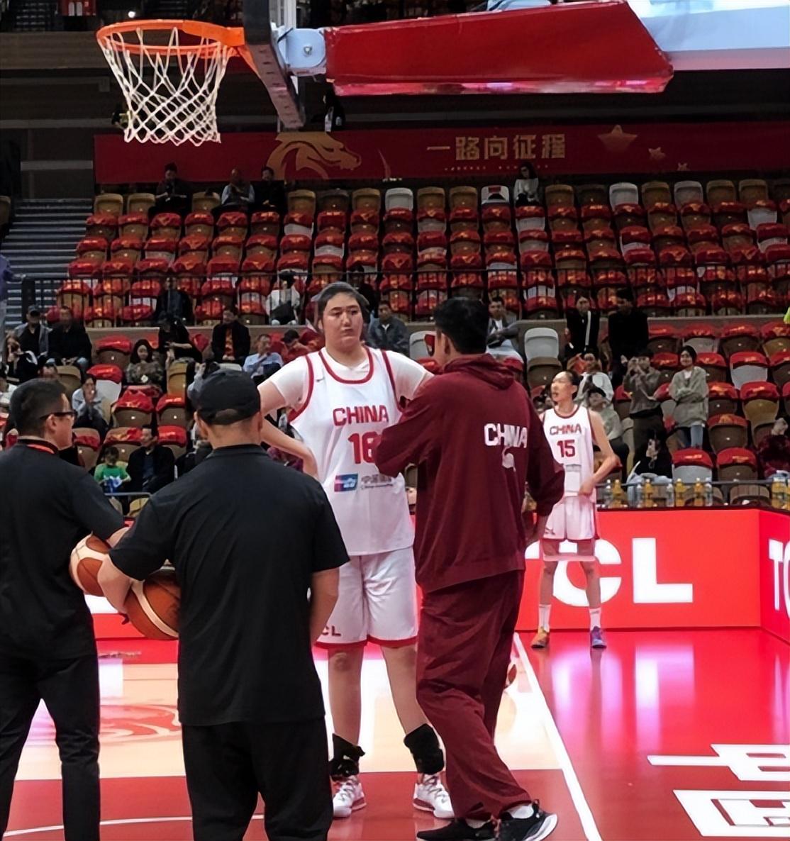 岁小将张子, 已经跟随女 岁小将张子, 已经跟随女